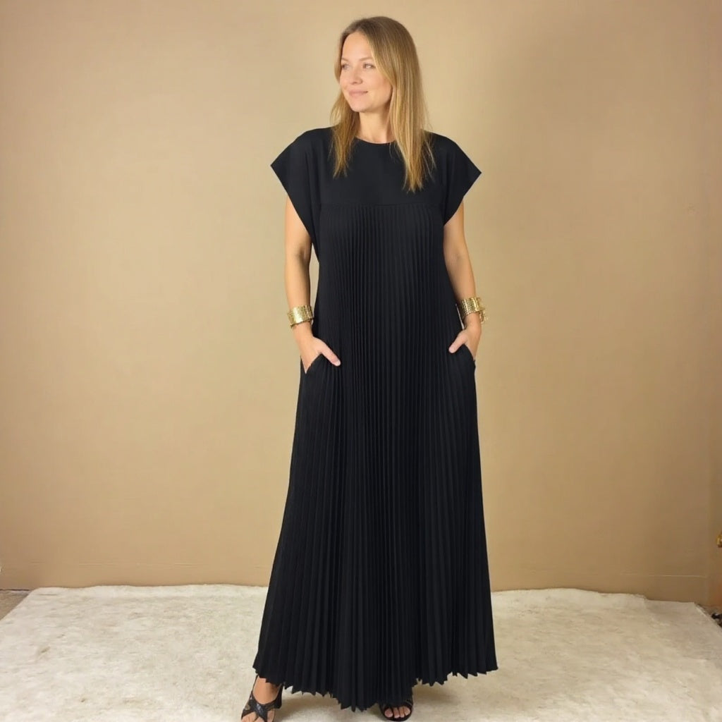 Gwendoline - Pleated Maxi Dress