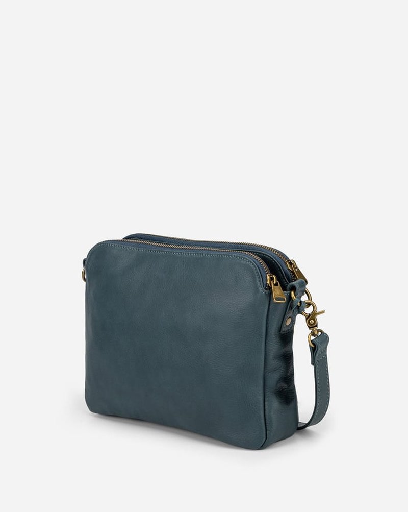 Lily Melbourne Daisy - Chic leather handbag with smart storage and premium craftsmanship