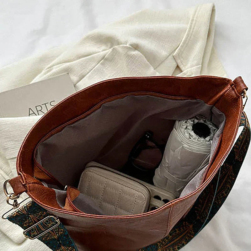 Kiara - Bag With Large Capacity