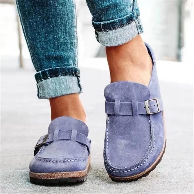 LYNN | Retro Slip on Shoes