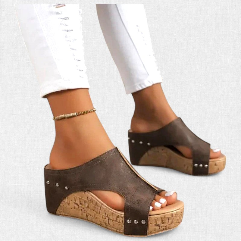 MELISSA ™ | Orthopedic Sandals