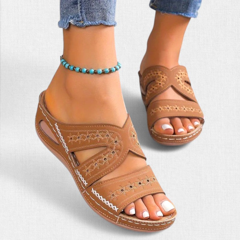 ROSIE ™ | Orthopedic Sandals