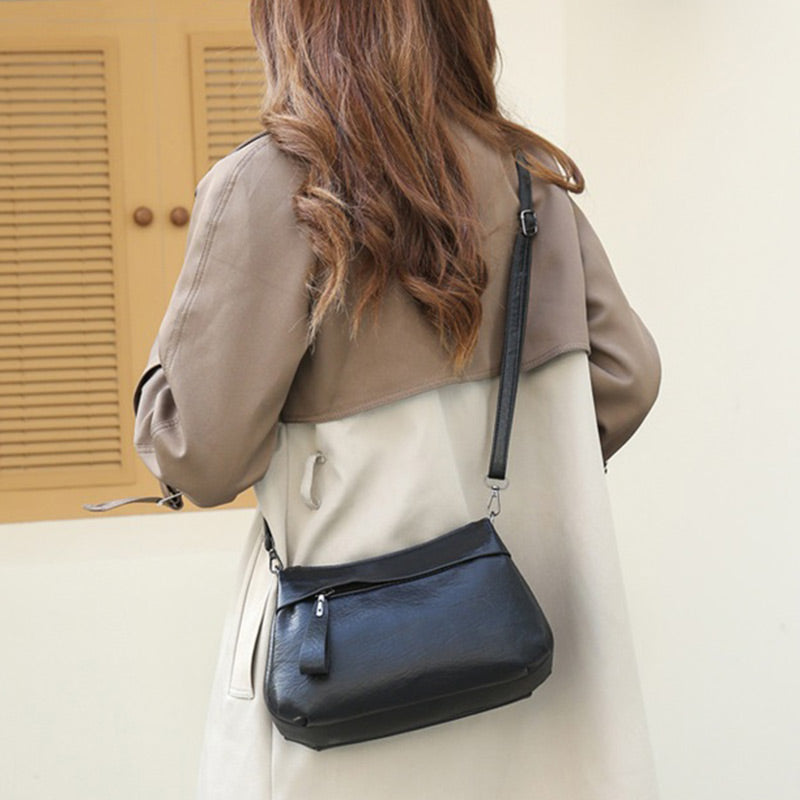 Sanya - Classic Leather Crossbody Bag