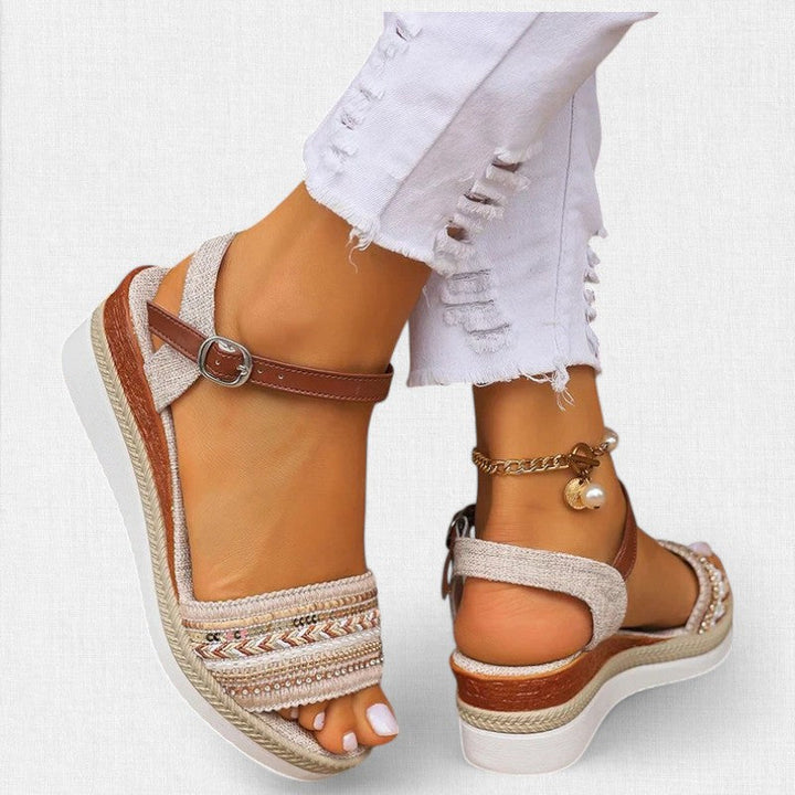 Stevie™  | Trendy Supportive Casual Summer Sandals